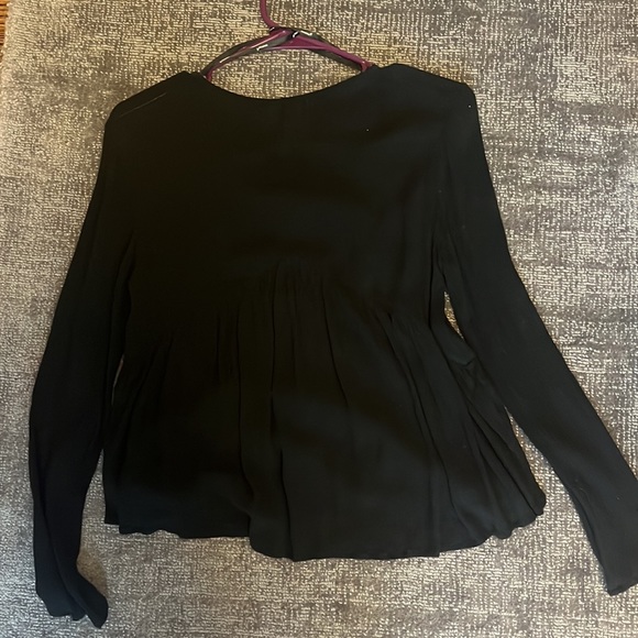 Black MinkPink Top - Picture 2 of 3